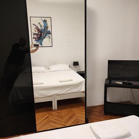 Private Accommodation Raspudic Split Exterior foto