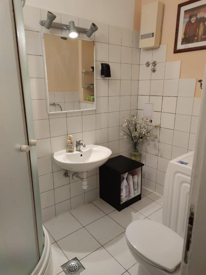 Private Accommodation Raspudic Split Exterior foto