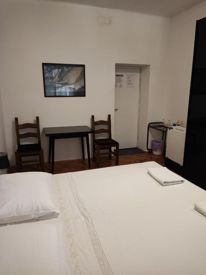 Private Accommodation Raspudic Split Exterior foto